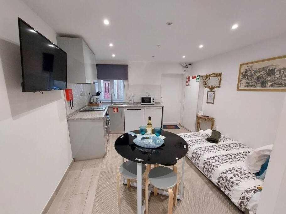 Alto Da Lapa Luxury House Free 1 Parking Place بورتو المظهر الخارجي الصورة